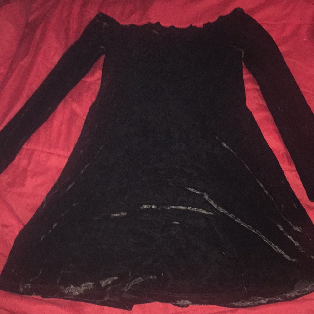 off the shoulder long sleeve dress